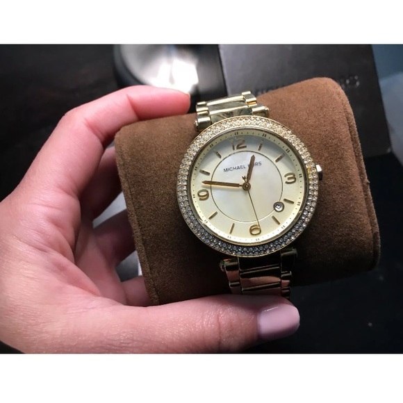 🌸 SOLD 🌸 - Picture 2 of 8